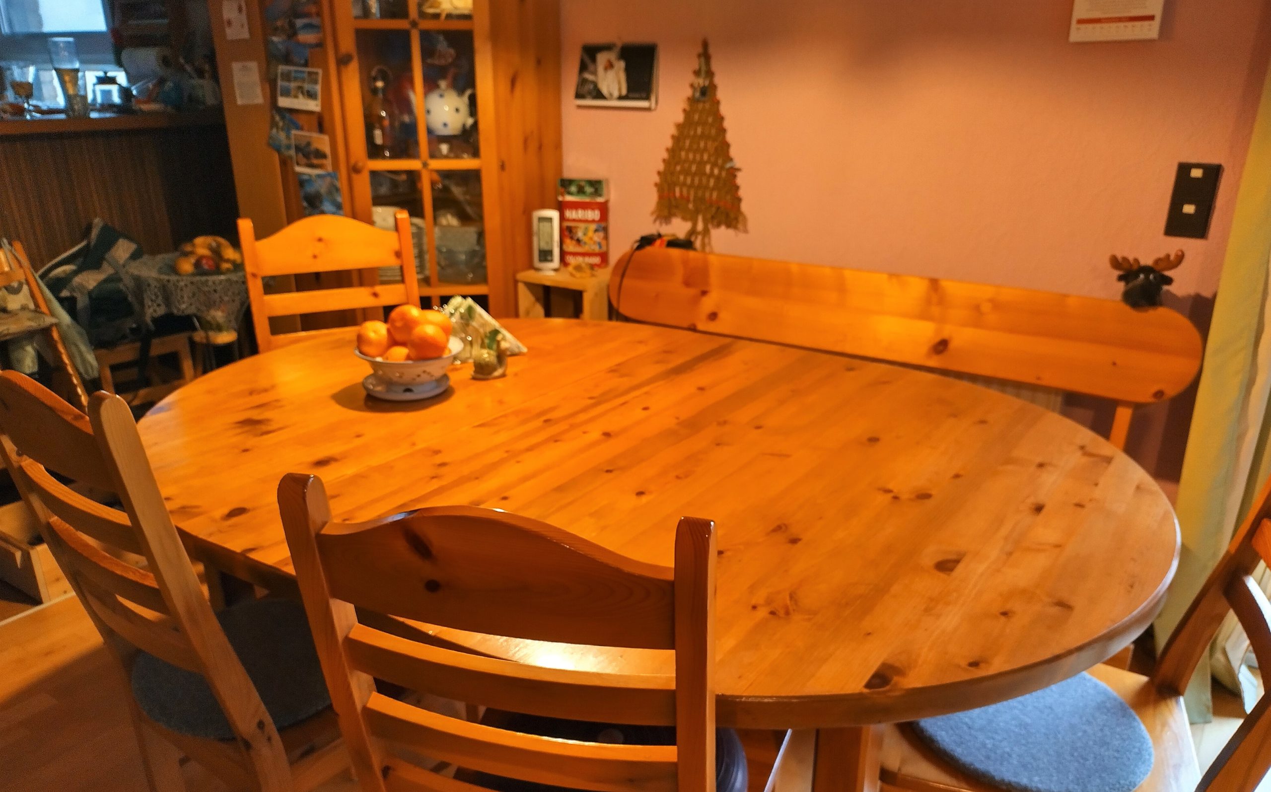 Family Dining Table Starts New Chapter